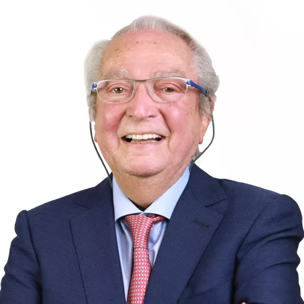 Dr. Elie Karam